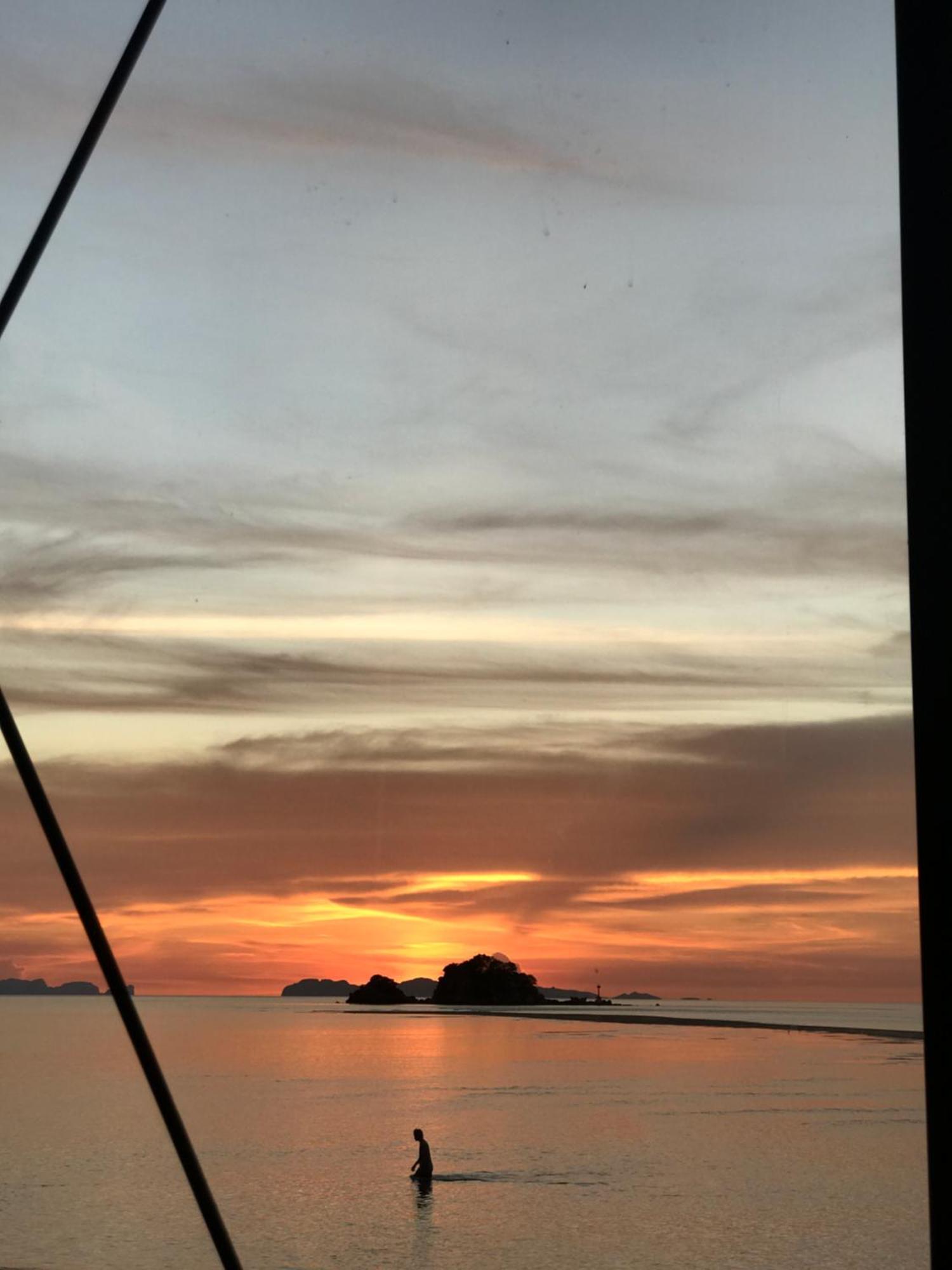 Deepspace Cabin On Quiet Beach Ko Lanta Kültér fotó